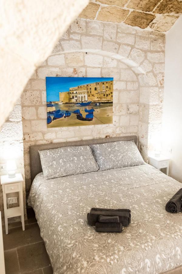 Dimore Del Borgo Antico - Il Sottano Монополи Экстерьер фото