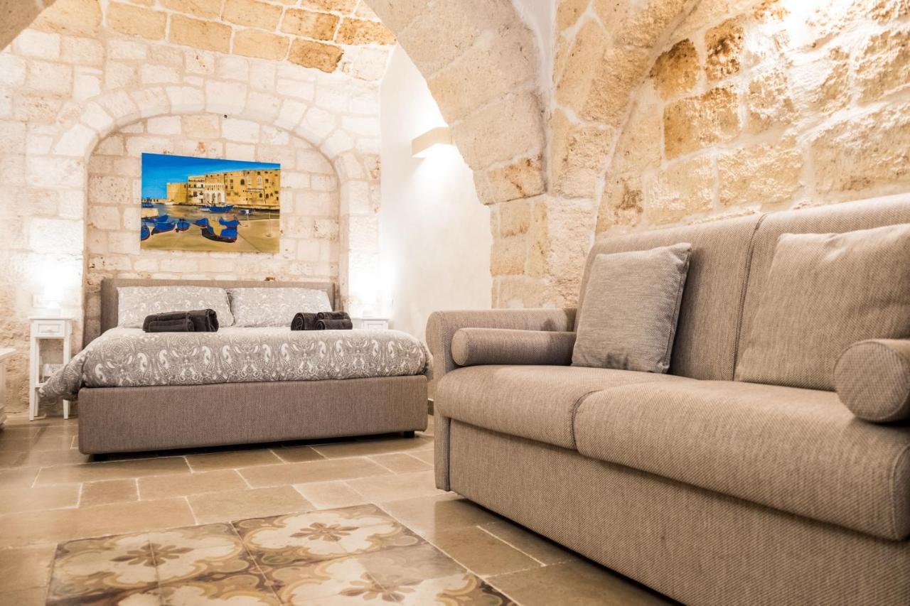 Dimore Del Borgo Antico - Il Sottano Монополи Экстерьер фото